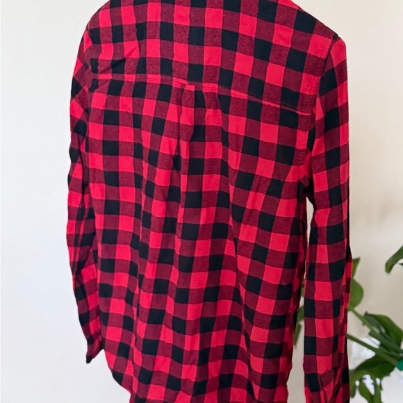 S.O. Red and Black Plaid Button-Up Shirt, Size L - Picture 5 of 7